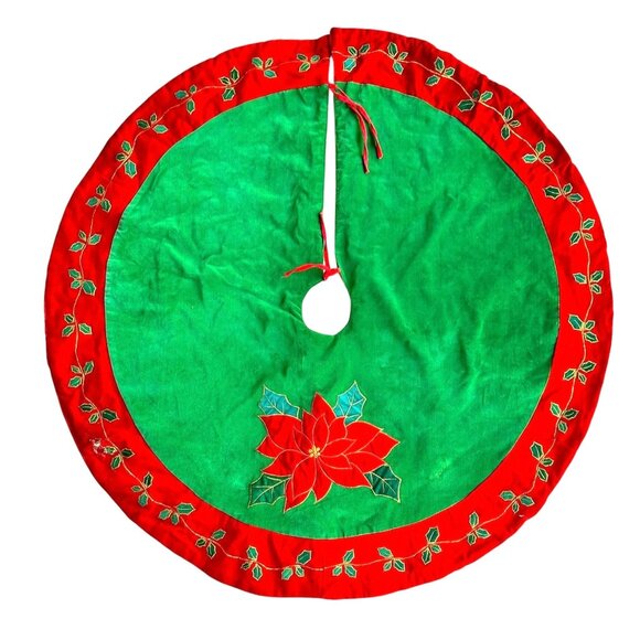 VTG Poinsettia Christmas Tree Skirt Red Green Holly Embroidered Flower L… - Picture 1 of 12